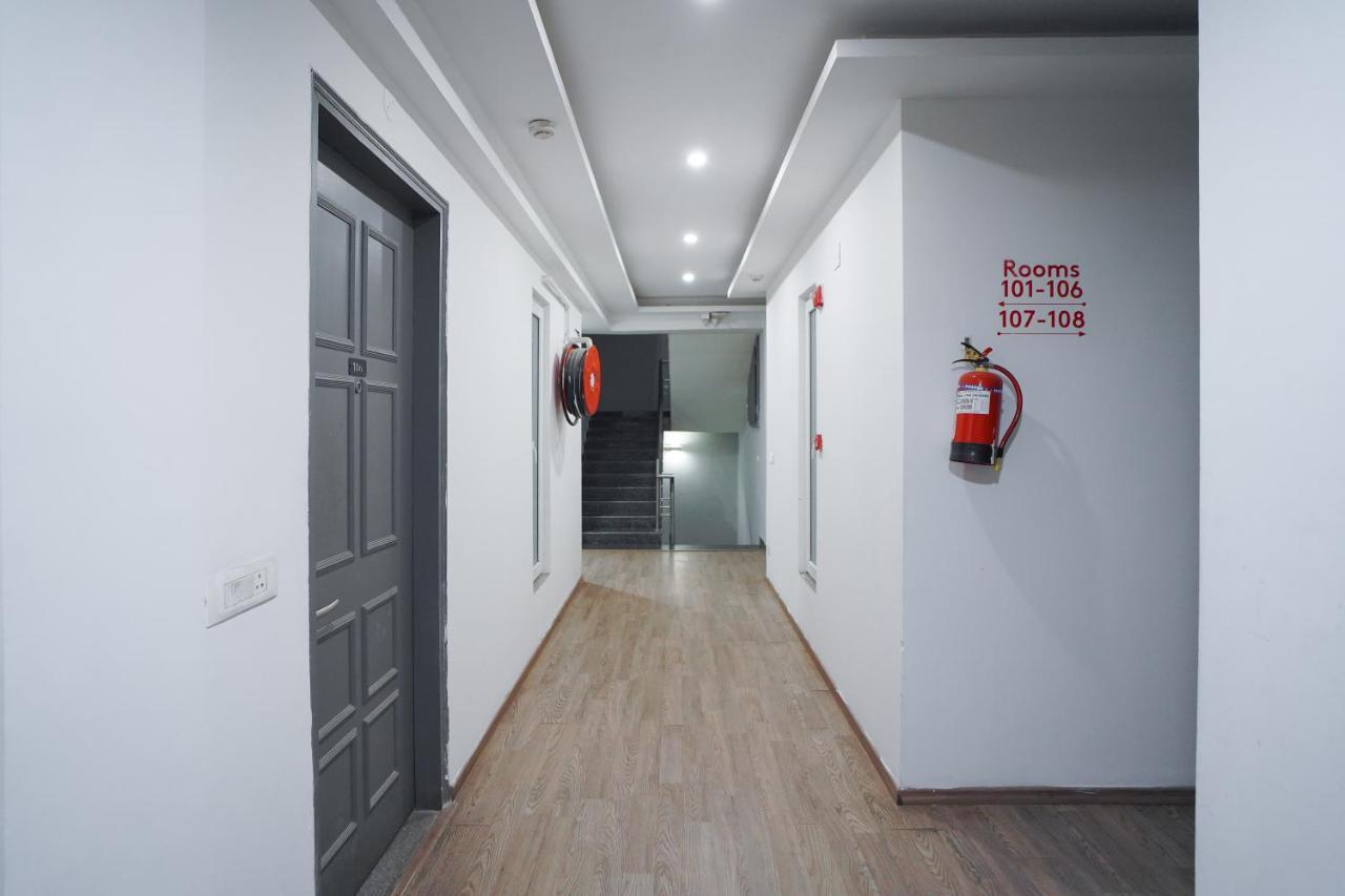 Saltstayz Express - Medicity Near Medanta Hospital Gurgaon Exterior foto